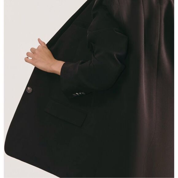 $198 Everlane The Oversized Blazer in Buttersmooth size 00 m8 - Picture 2 of 8